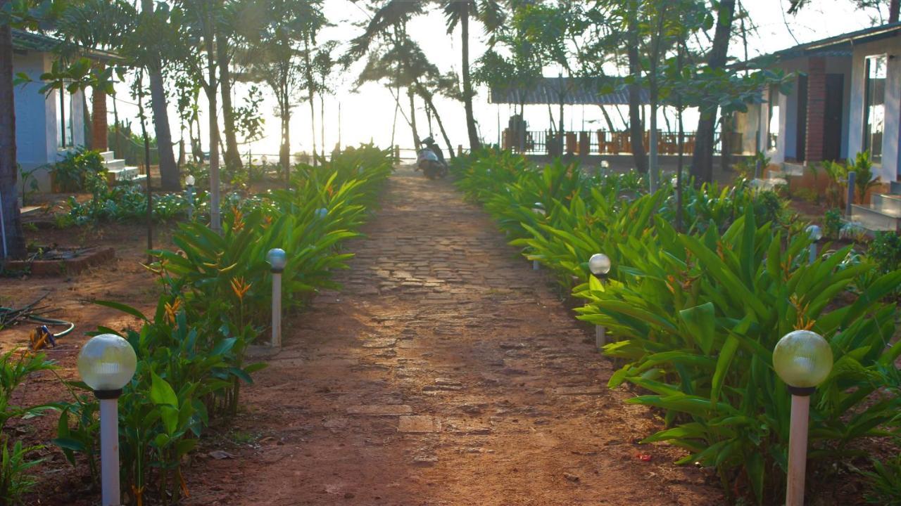 Vishraanti Beach Stay Kumta Exteriér fotografie